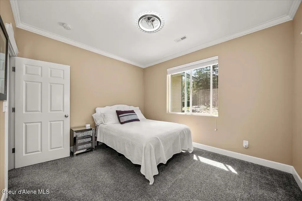 2500 E Marnett Road Athol ID 83801