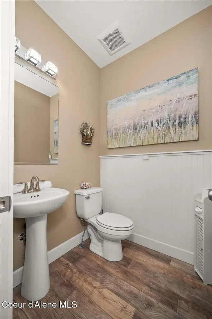 2500 E Marnett Road Athol ID 83801
