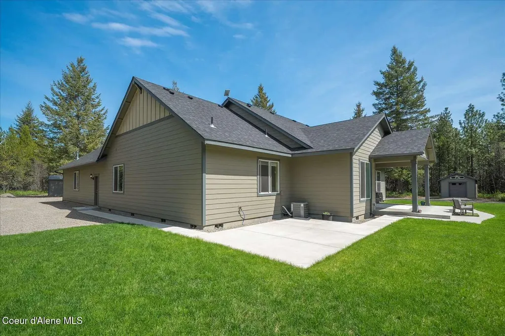 2500 E Marnett Road Athol ID 83801