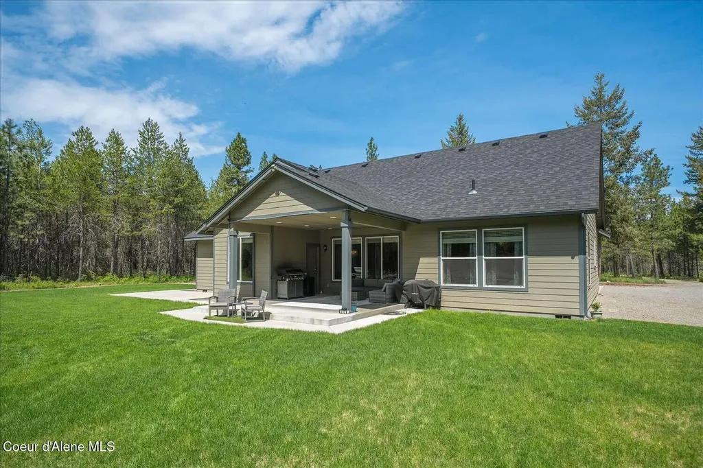 2500 E Marnett Road Athol ID 83801