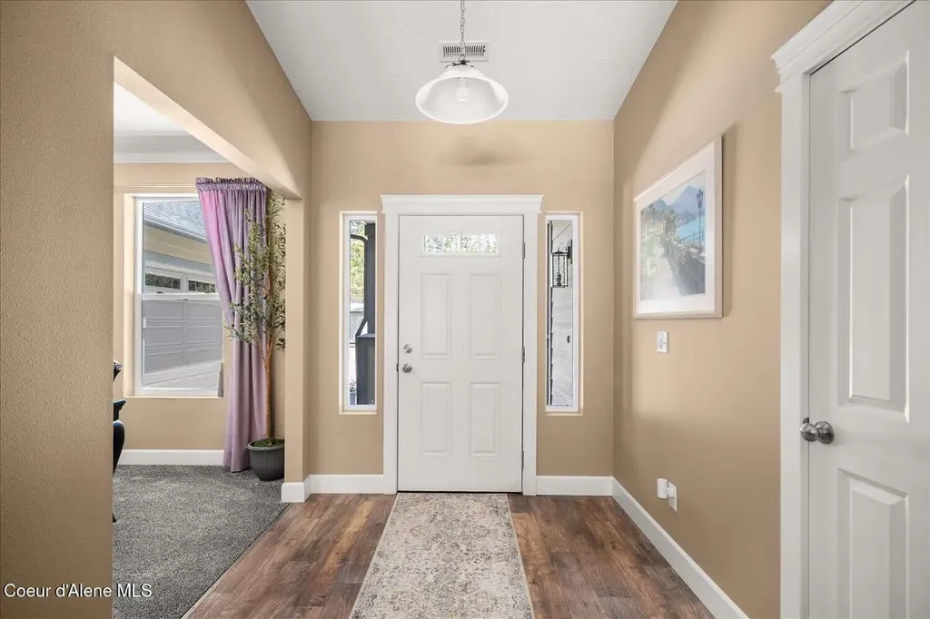2500 E Marnett Road Athol ID 83801