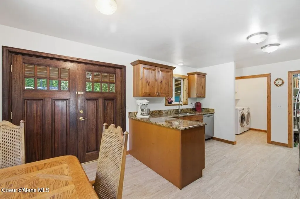 112 Sandy Ridge Road Priest River ID 83856
