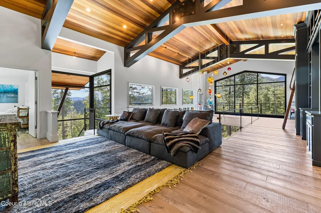 172 Elk Hills Road Sandpoint ID 83864