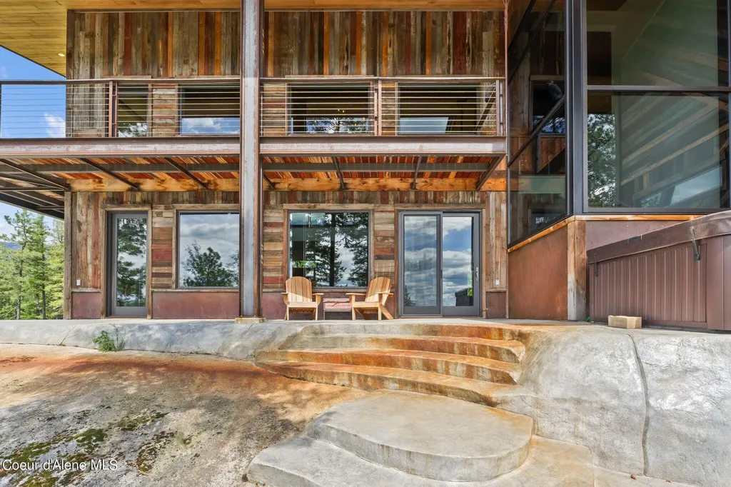 172 Elk Hills Road Sandpoint ID 83864