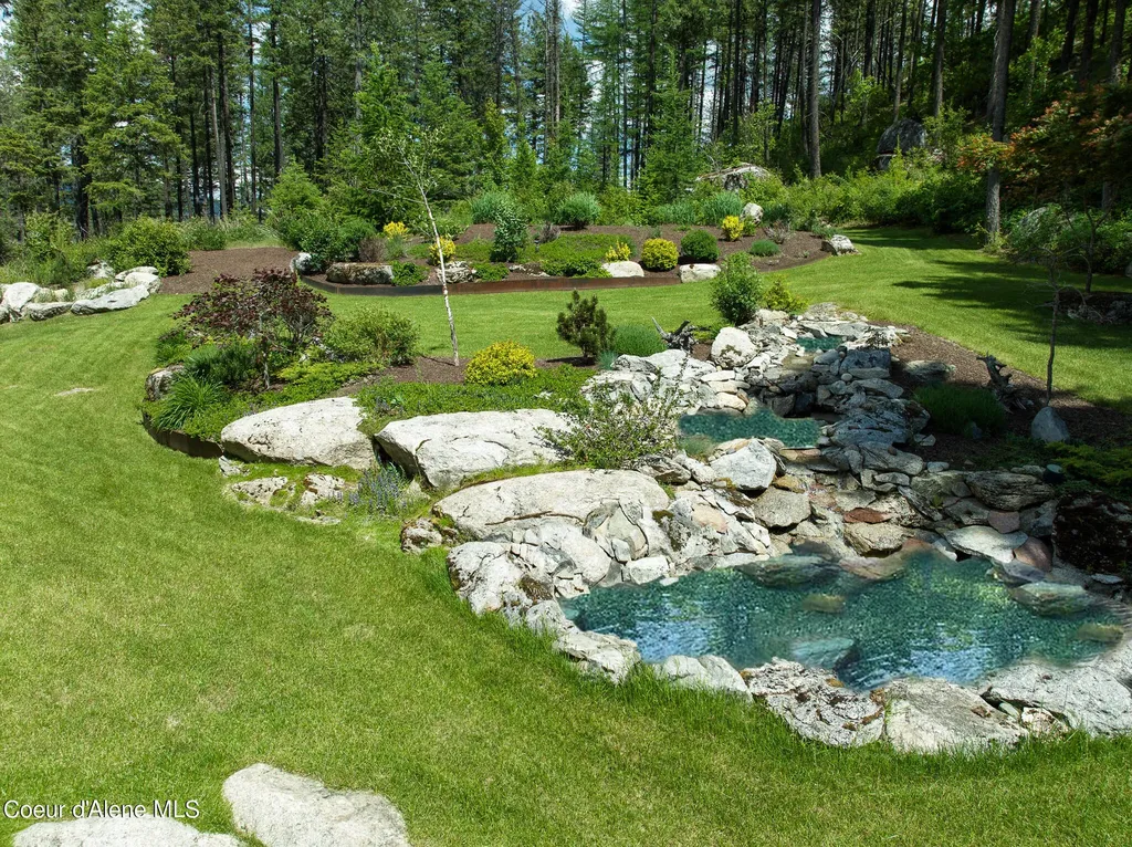 172 Elk Hills Road Sandpoint ID 83864