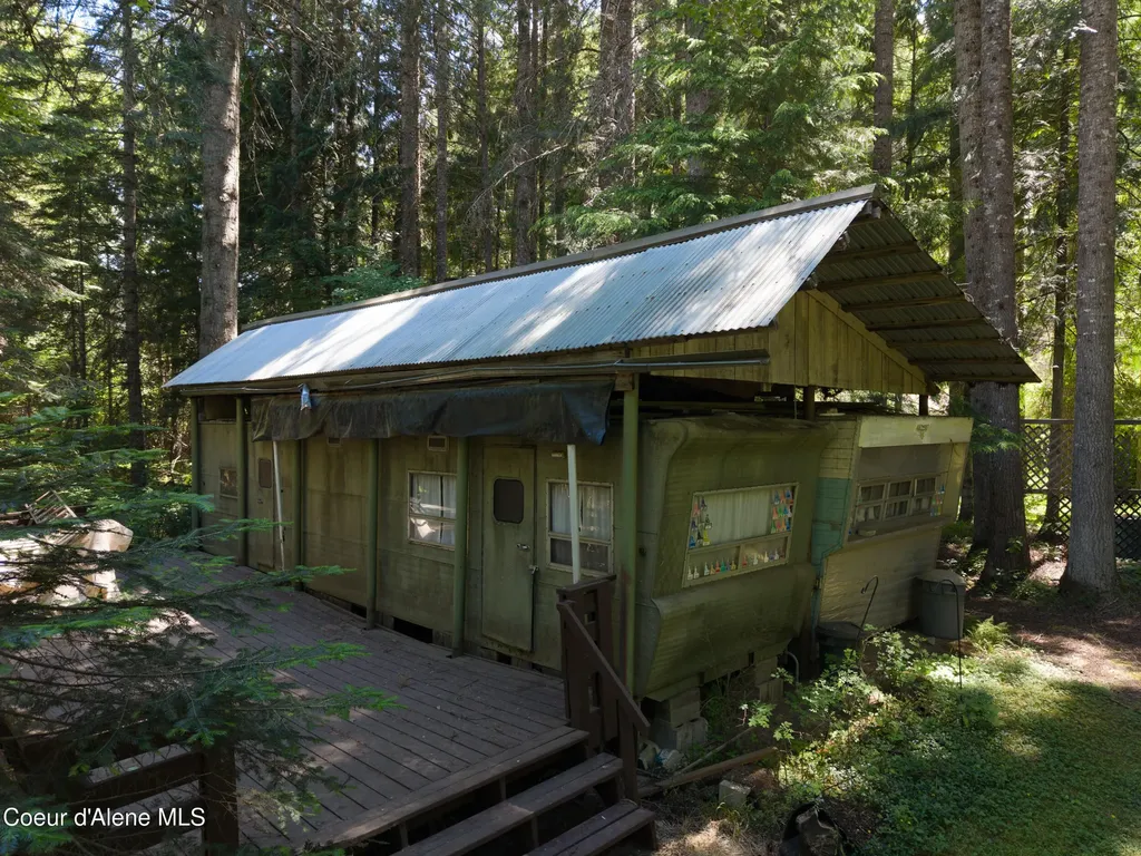 30839 St Joe River Road Calder ID 83808