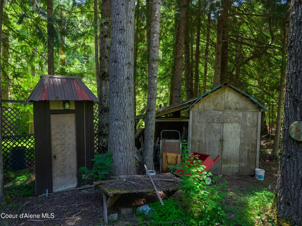 30839 St Joe River Road Calder ID 83808
