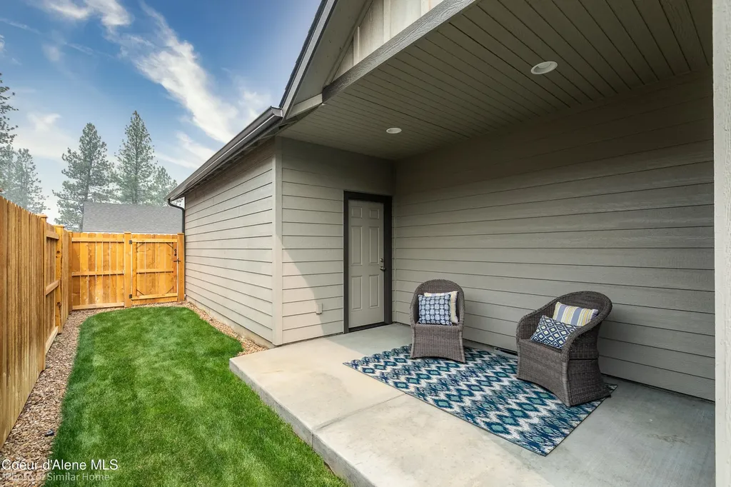 12137 W Bodine Avenue Post Falls ID 83854