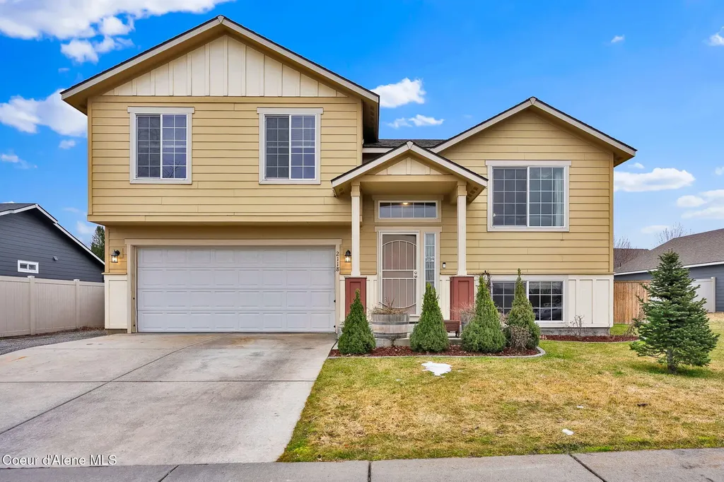 2118 N Teanaway Drive Post Falls ID 83854