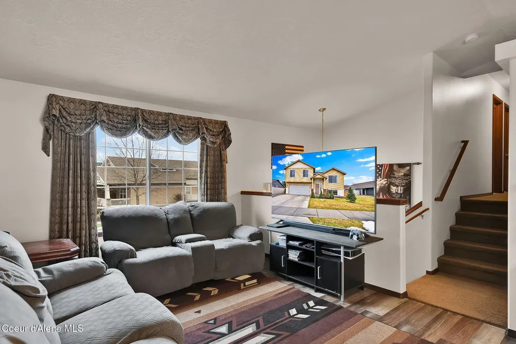 2118 N Teanaway Drive Post Falls ID 83854