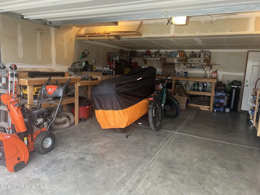2118 N Teanaway Drive Post Falls ID 83854