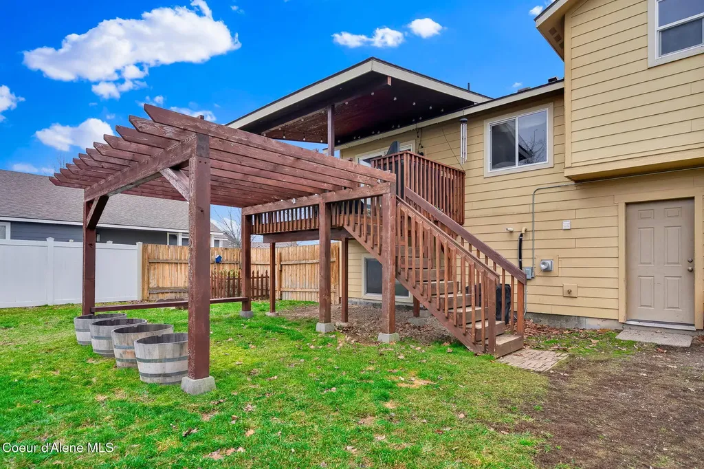 2118 N Teanaway Drive Post Falls ID 83854