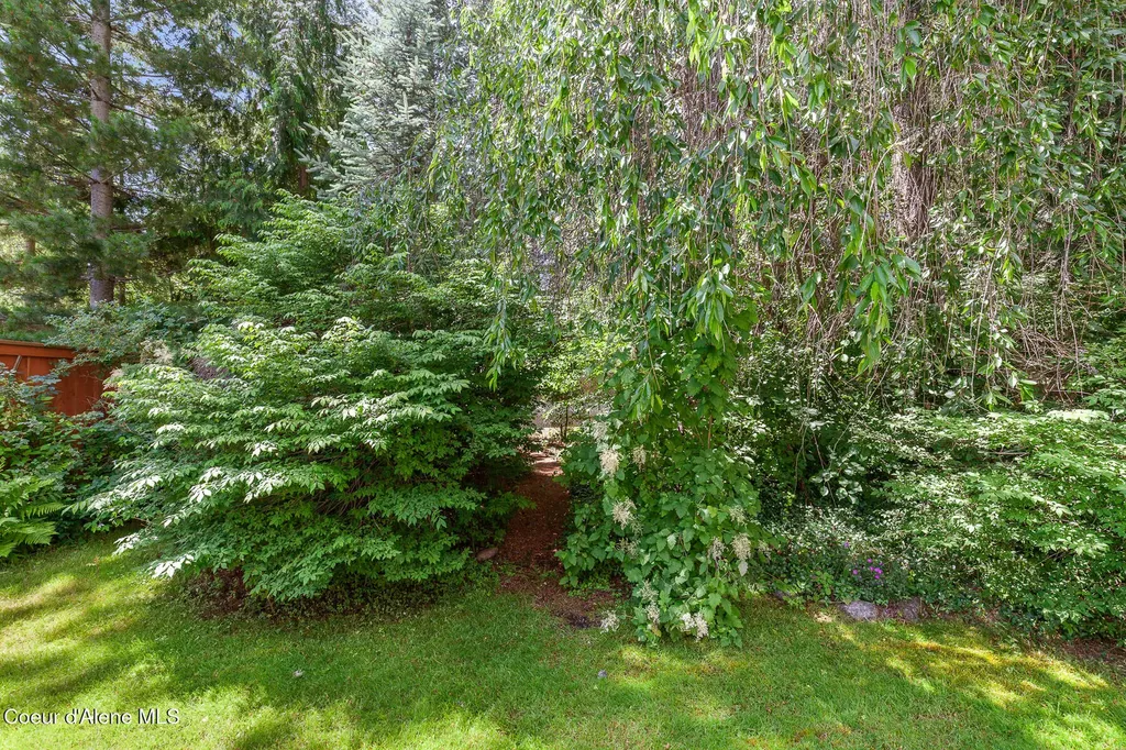 5364 W Broken Tee Road Rathdrum ID 83858