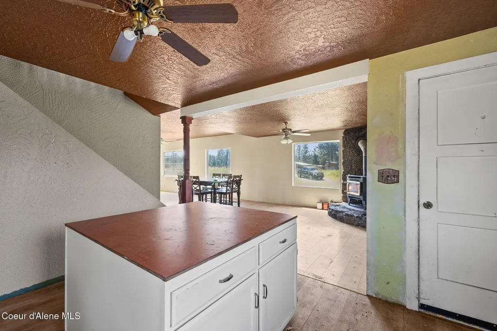 26497 N Warren Road Athol ID 83801