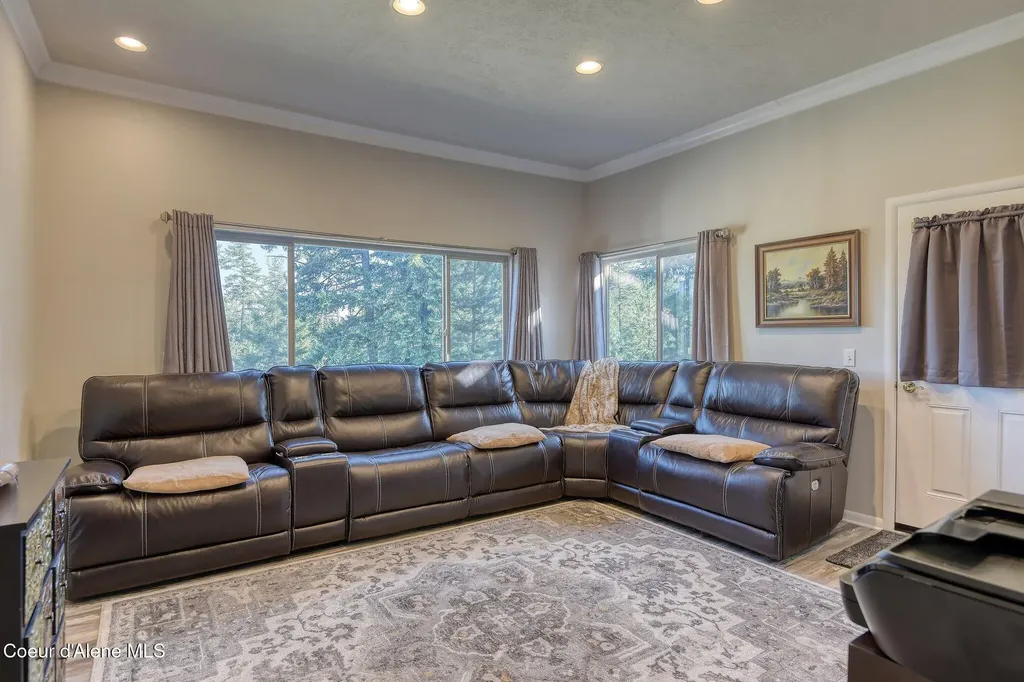 177 Rocky Ridge Road Cocolalla ID 83813