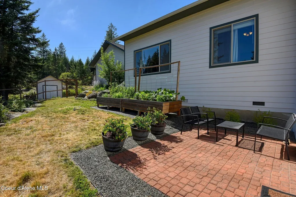 177 Rocky Ridge Road Cocolalla ID 83813