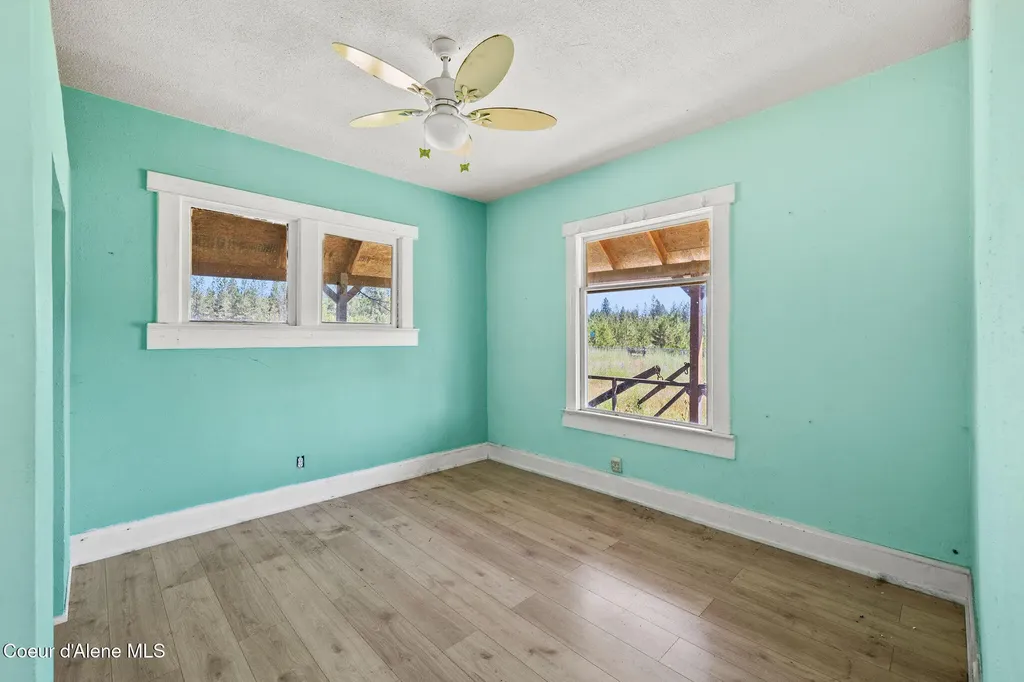 26497 N Warren Road Athol ID 83801