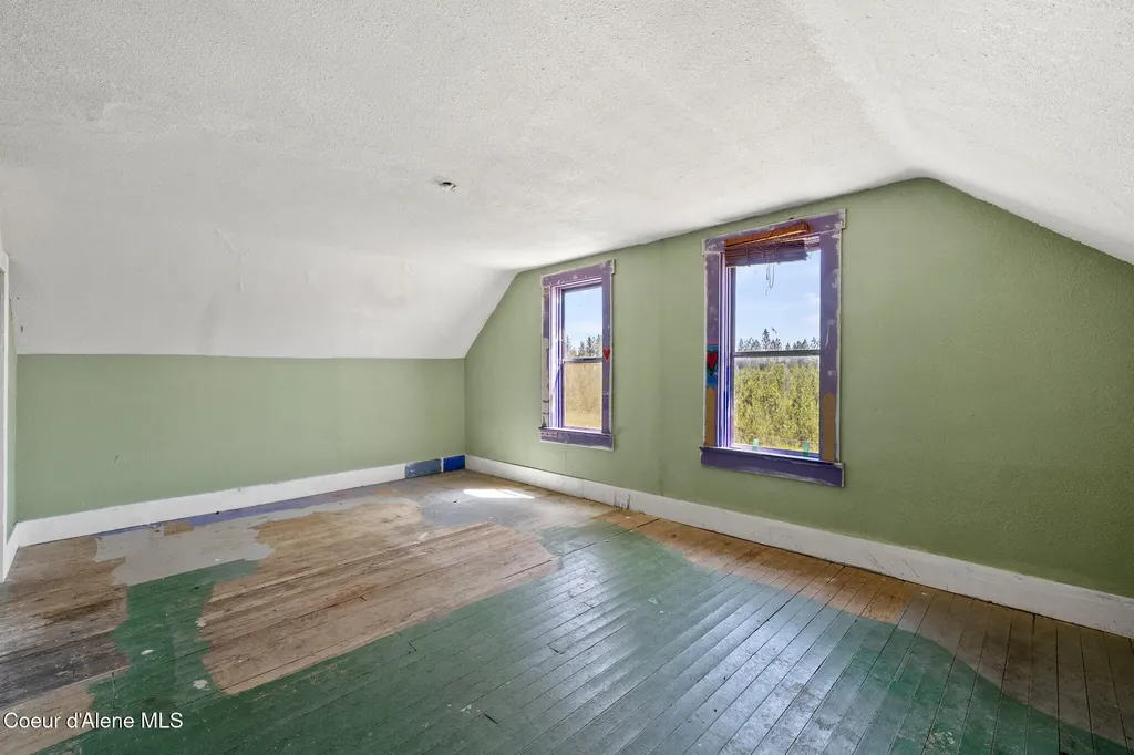 26497 N Warren Road Athol ID 83801