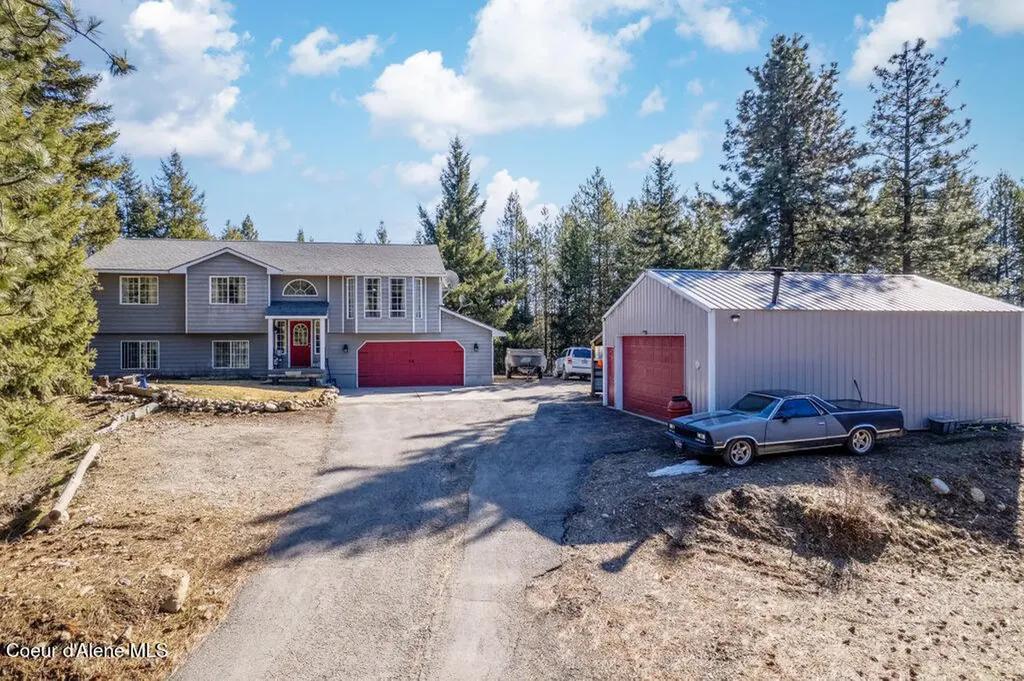 34517 N Hayden Drive Spirit Lake ID 83869