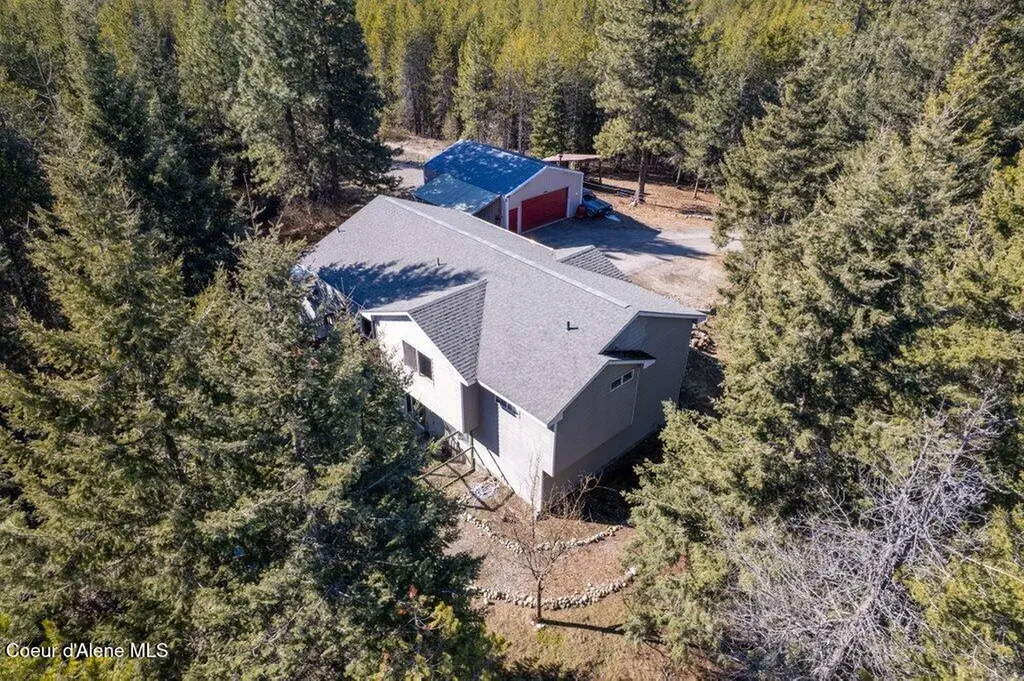 34517 N Hayden Drive Spirit Lake ID 83869