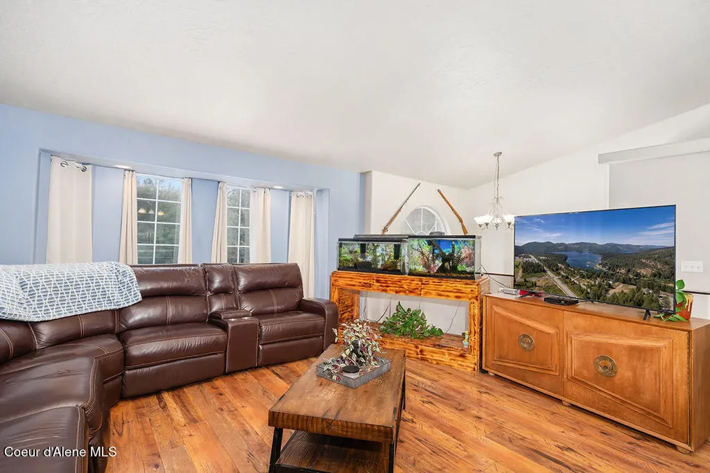 34517 N Hayden Drive Spirit Lake ID 83869