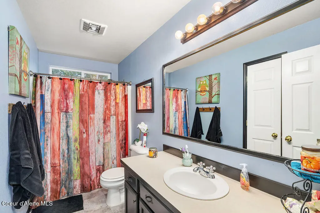 34517 N Hayden Drive Spirit Lake ID 83869