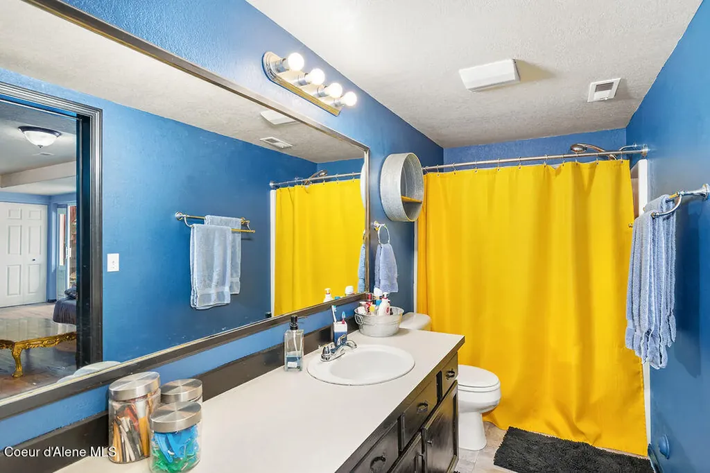 34517 N Hayden Drive Spirit Lake ID 83869