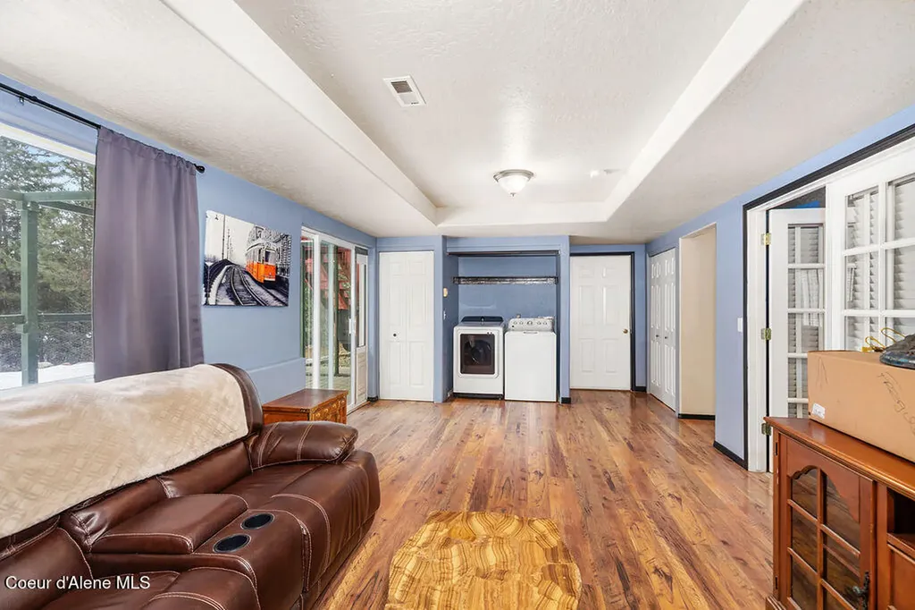 34517 N Hayden Drive Spirit Lake ID 83869