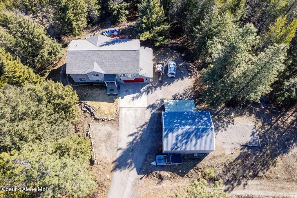 34517 N Hayden Drive Spirit Lake ID 83869