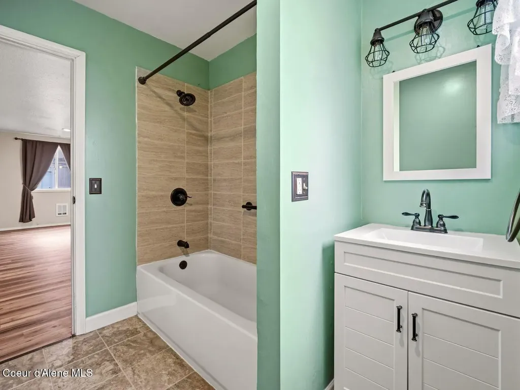 205 E Brewster Street Fairfield WA 99012
