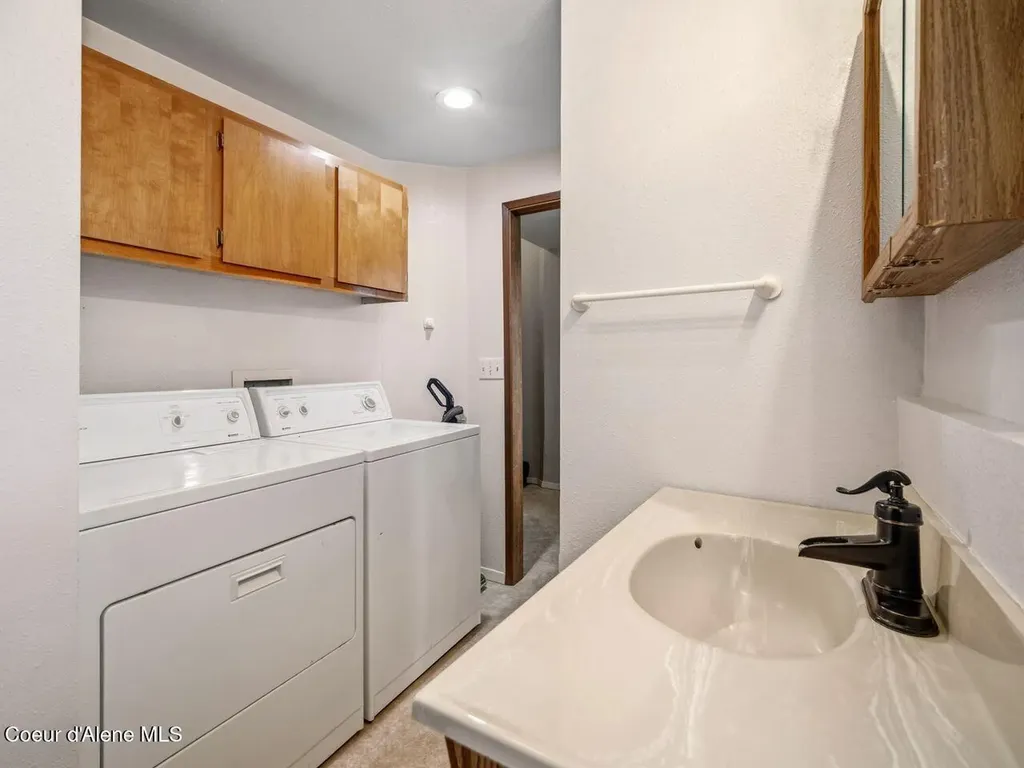 205 E Brewster Street Fairfield WA 99012