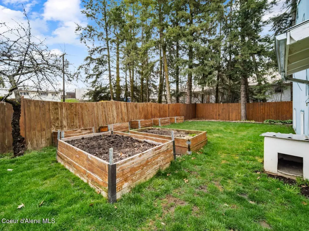 205 E Brewster Street Fairfield WA 99012