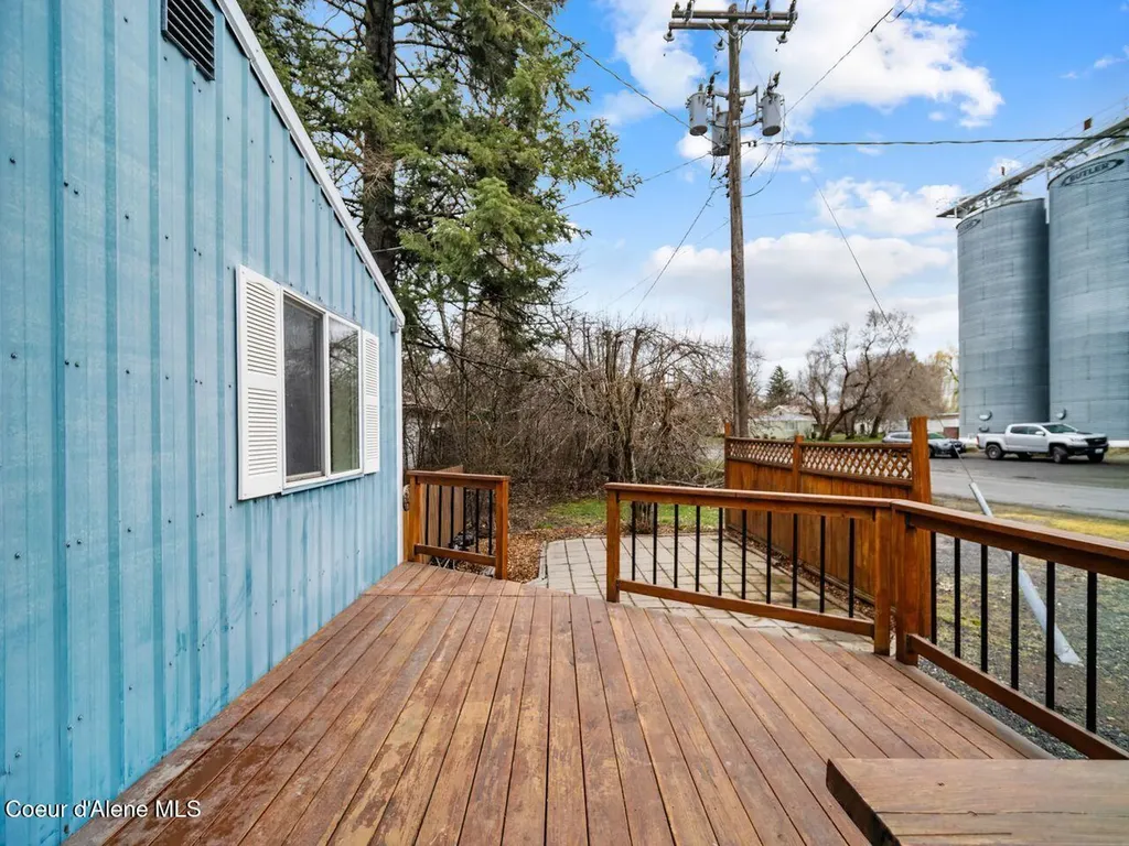 205 E Brewster Street Fairfield WA 99012