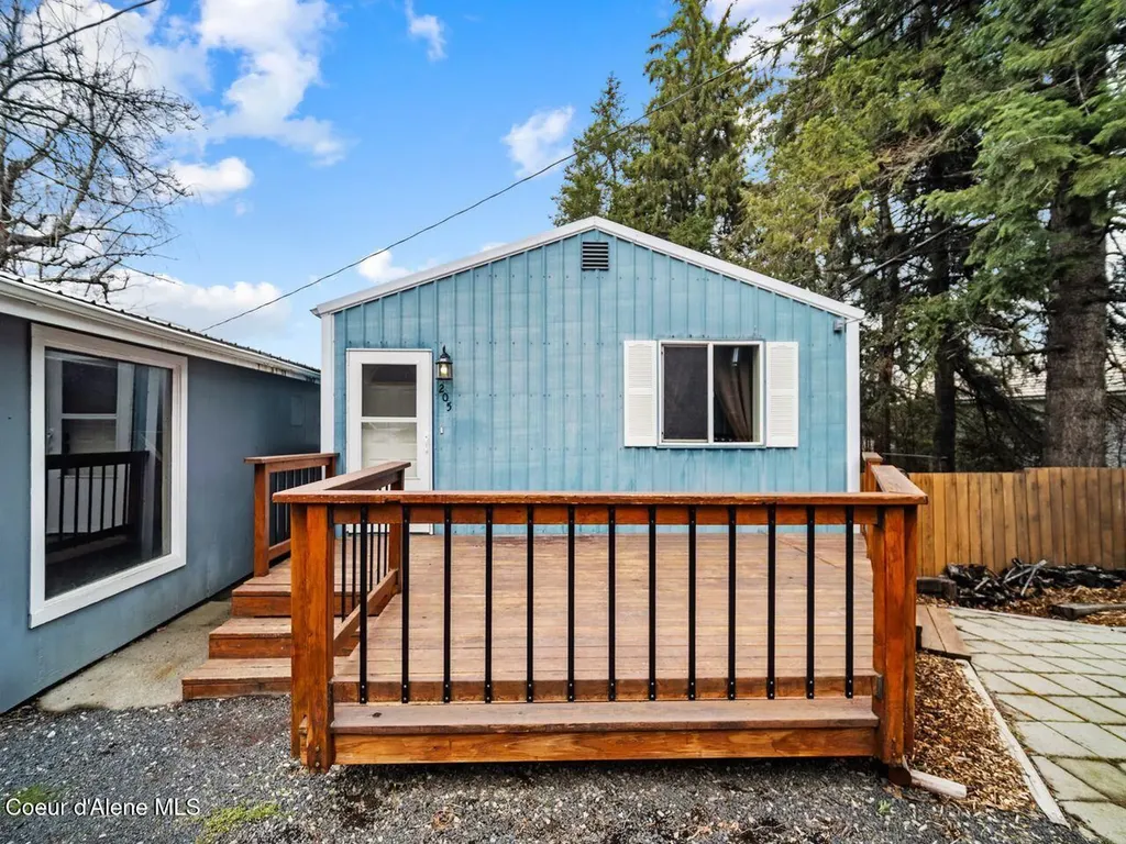 205 E Brewster Street Fairfield WA 99012