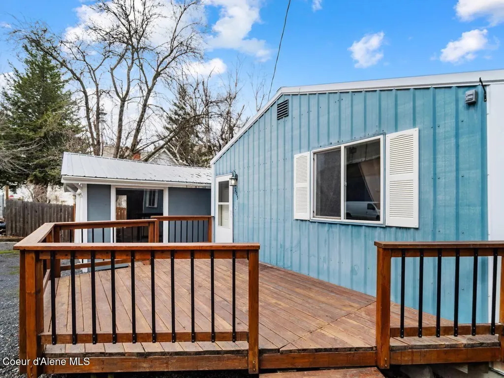 205 E Brewster Street Fairfield WA 99012