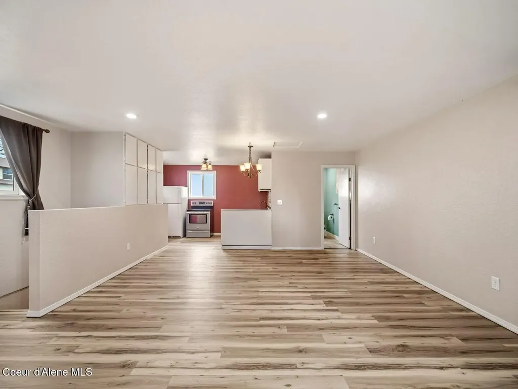 205 E Brewster Street Fairfield WA 99012