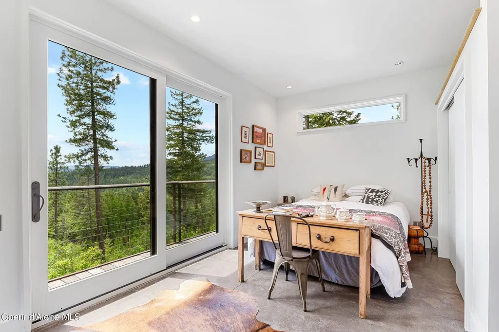 172 Elk Hills Road Sandpoint ID 83864