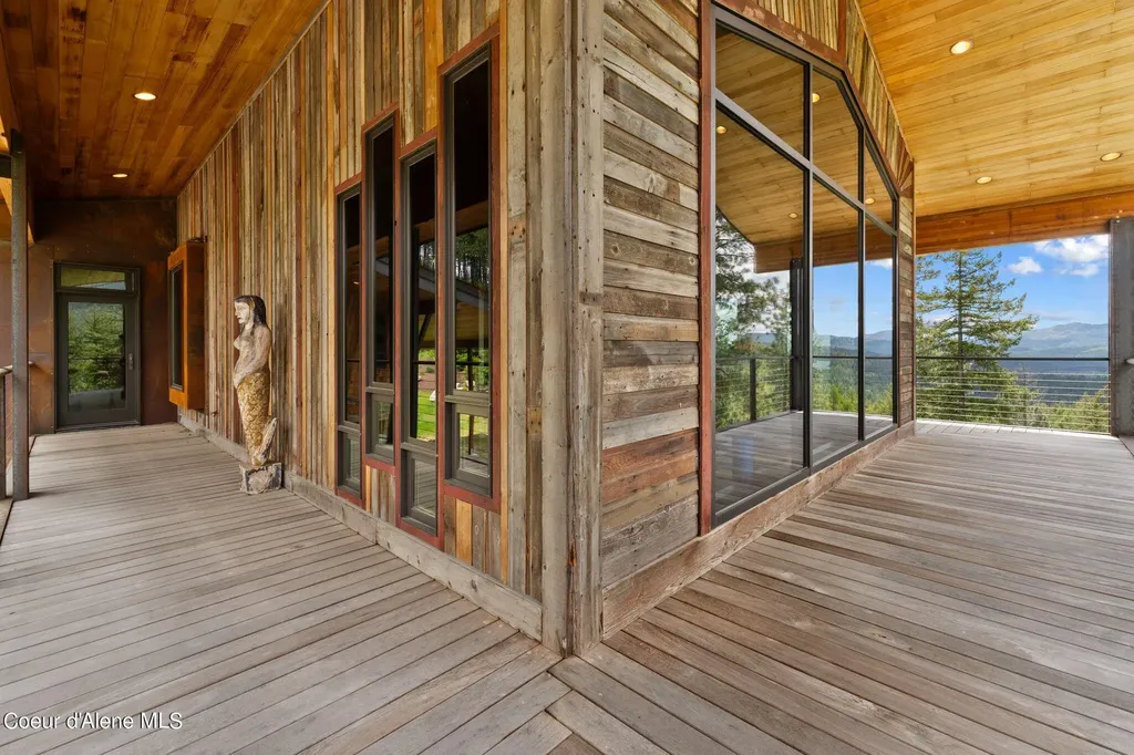 172 Elk Hills Road Sandpoint ID 83864