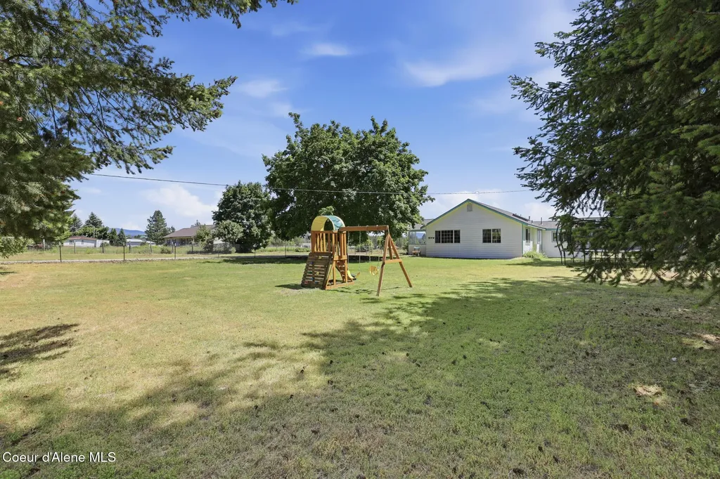 1870 W Judy K Drive Rathdrum ID 83858