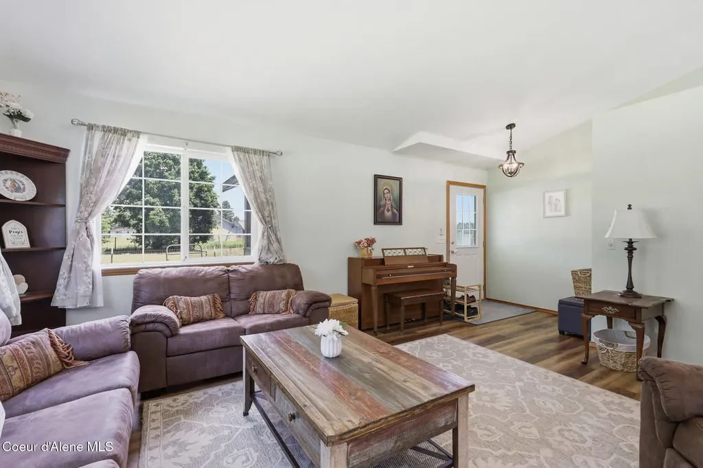 1870 W Judy K Drive Rathdrum ID 83858
