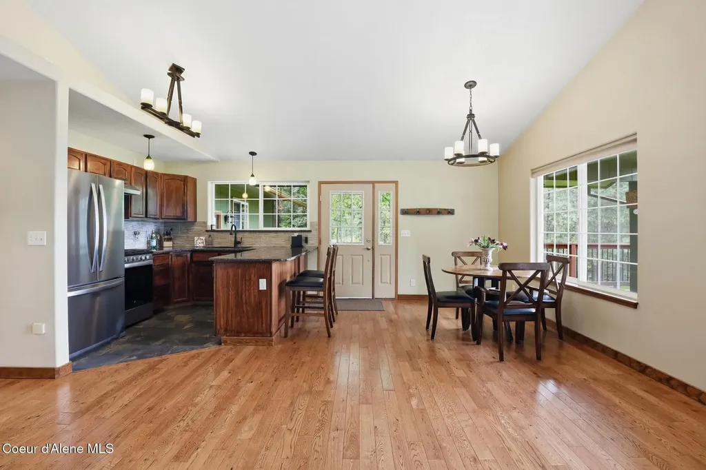8766 W Barrett Drive Rathdrum ID 83858