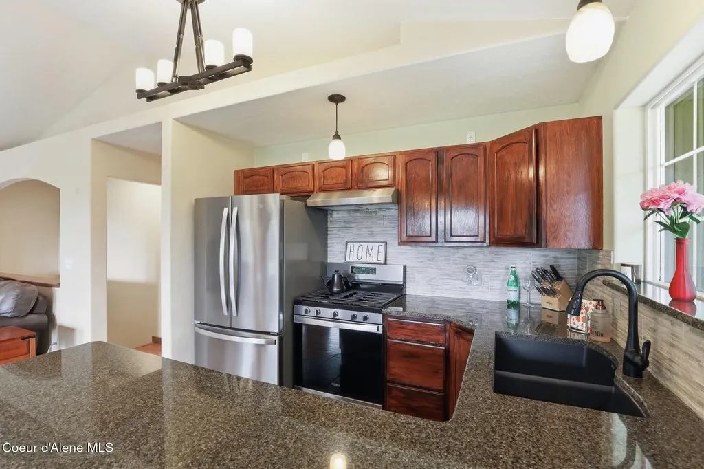 8766 W Barrett Drive Rathdrum ID 83858