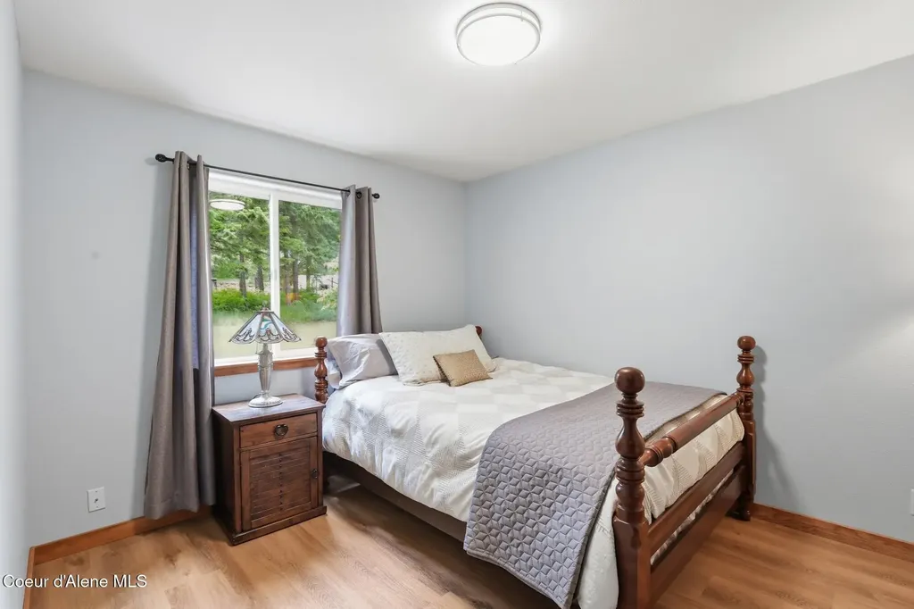 8766 W Barrett Drive Rathdrum ID 83858