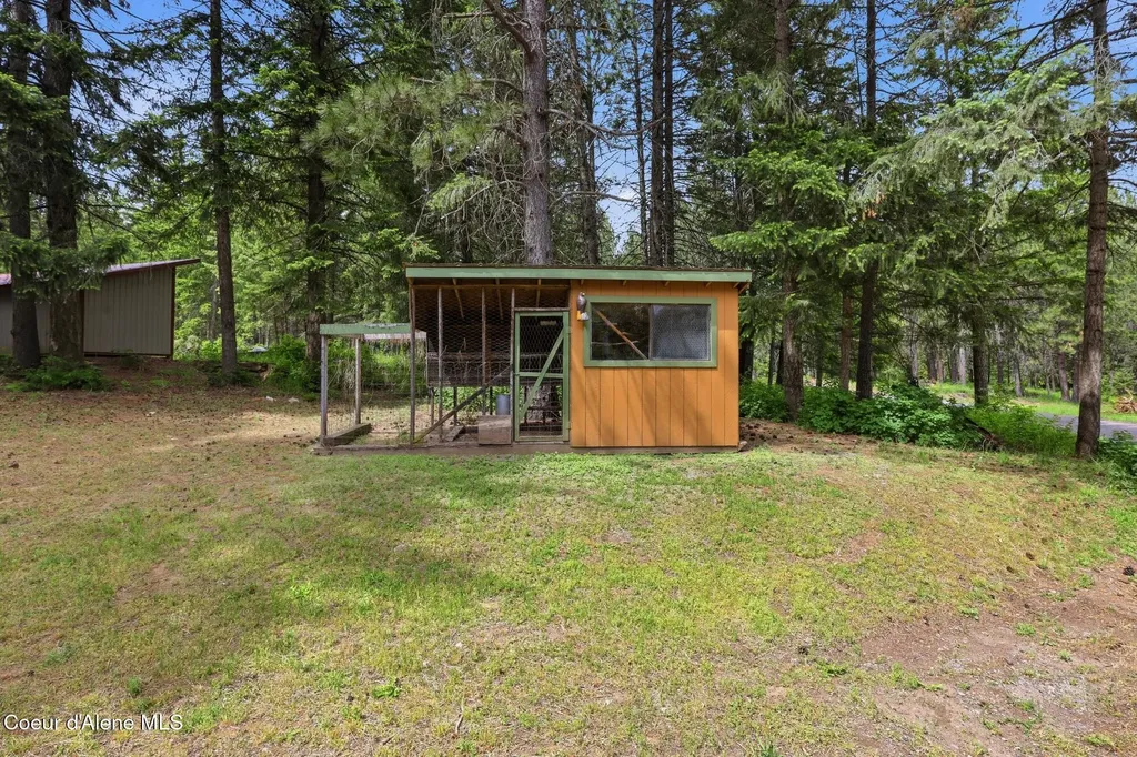 8766 W Barrett Drive Rathdrum ID 83858