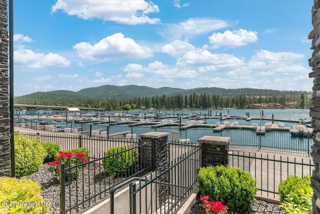 447 W Waterside Drive Post Falls ID 83854