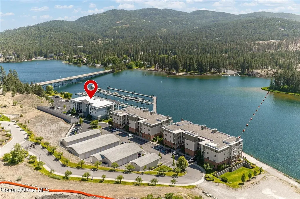 447 W Waterside Drive Post Falls ID 83854