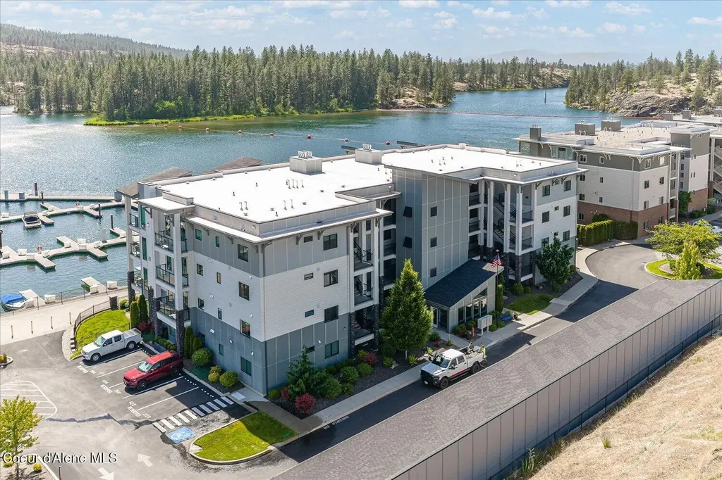 447 W Waterside Drive Post Falls ID 83854