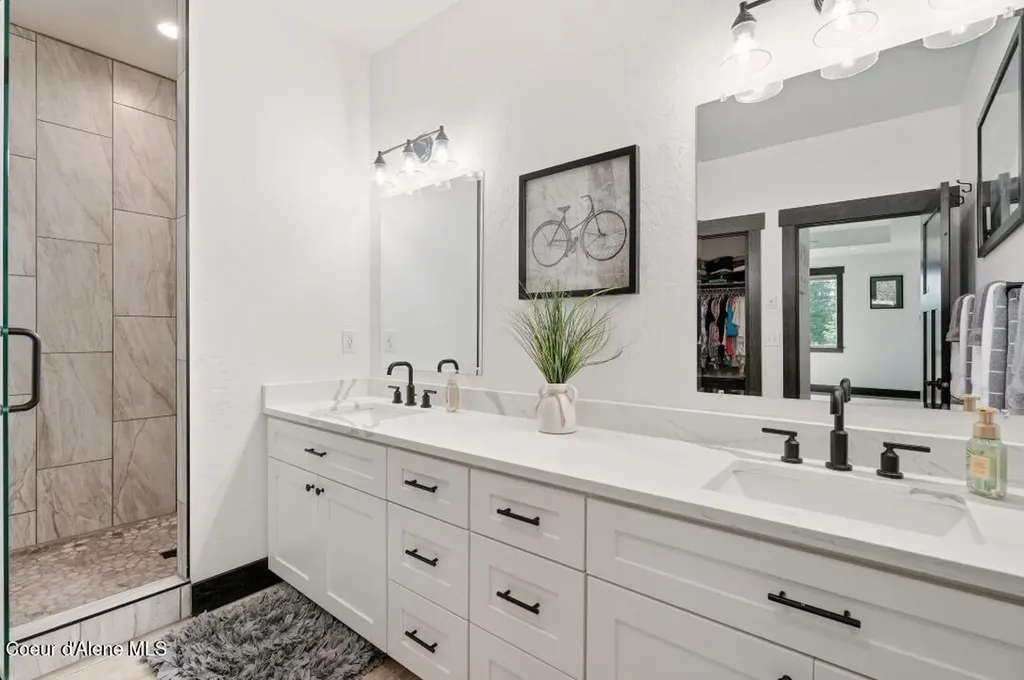 26658 N Channy Way Athol ID 83801
