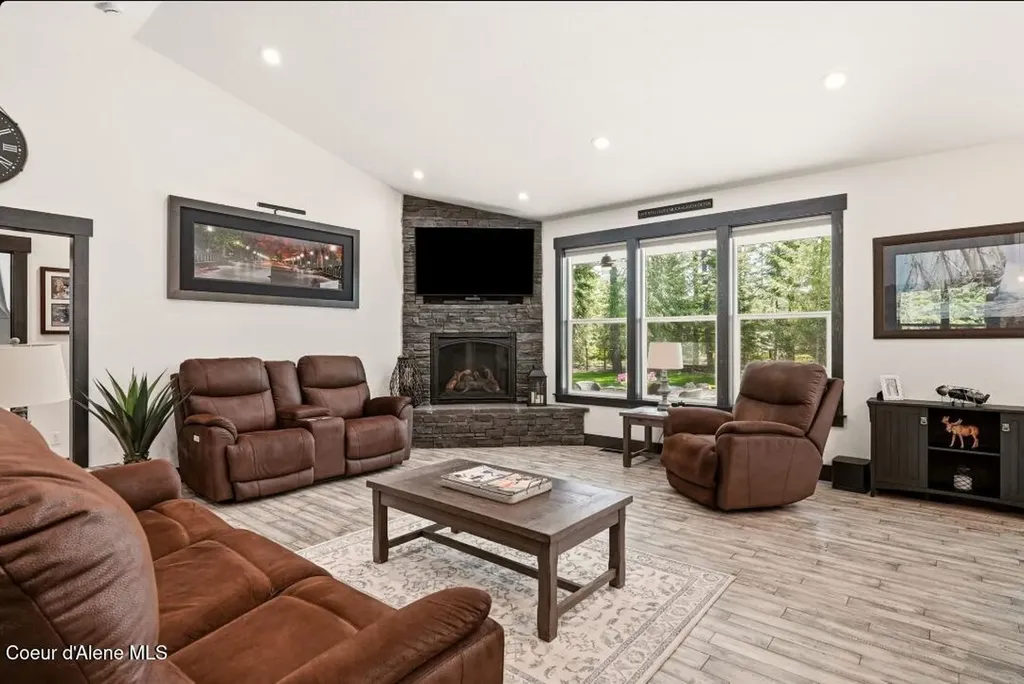 26658 N Channy Way Athol ID 83801