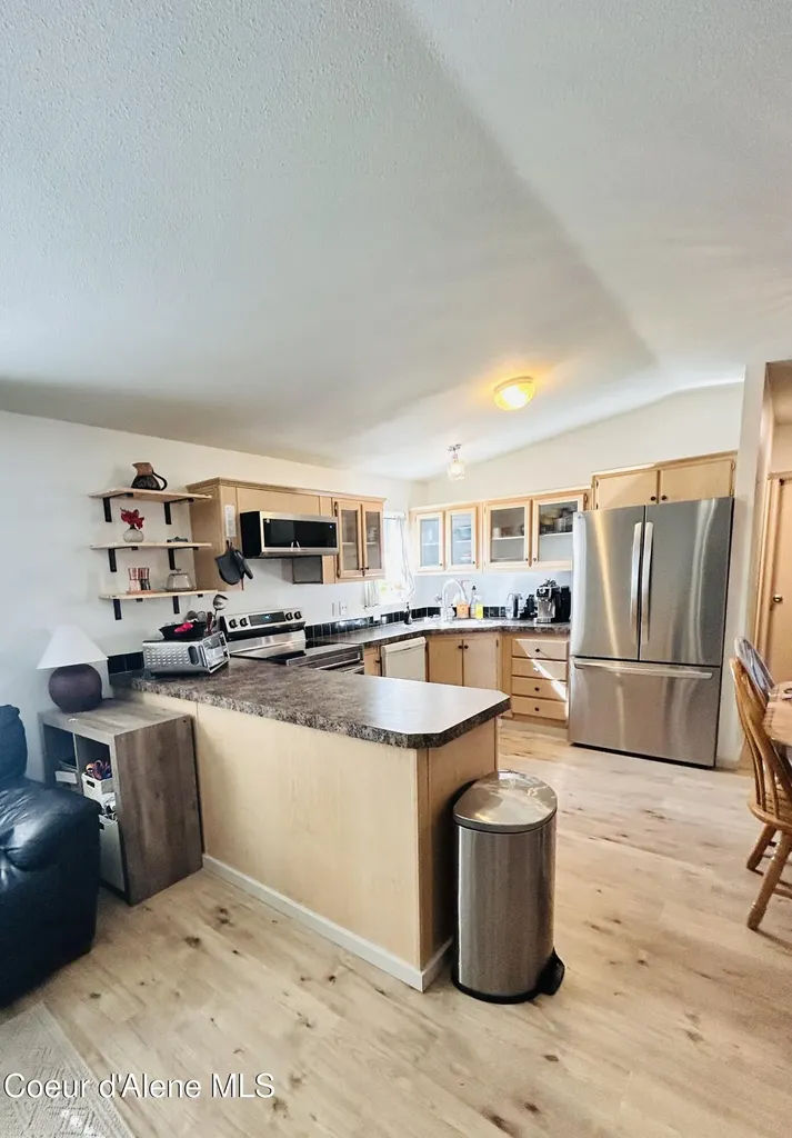 2063 W Gueneveres Way Post Falls ID 83854